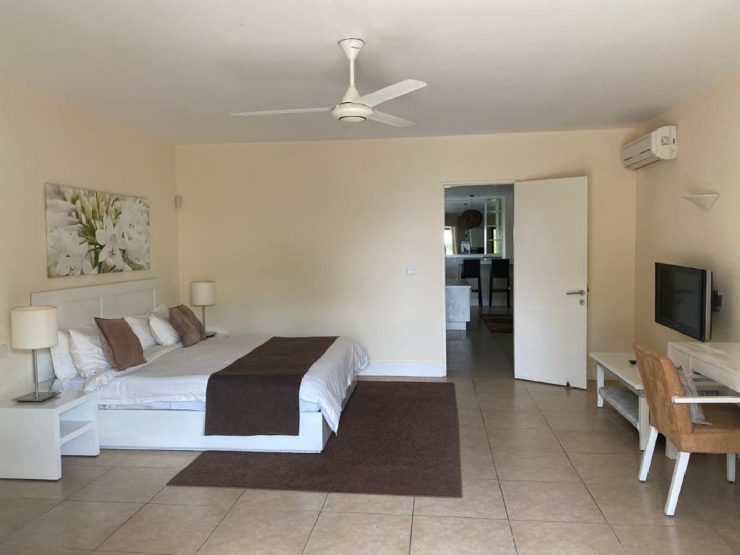 Penthouse de Luxe en Bord de Mer à Vendre – 200 m² Habitables avec Terrasse de 70 m²