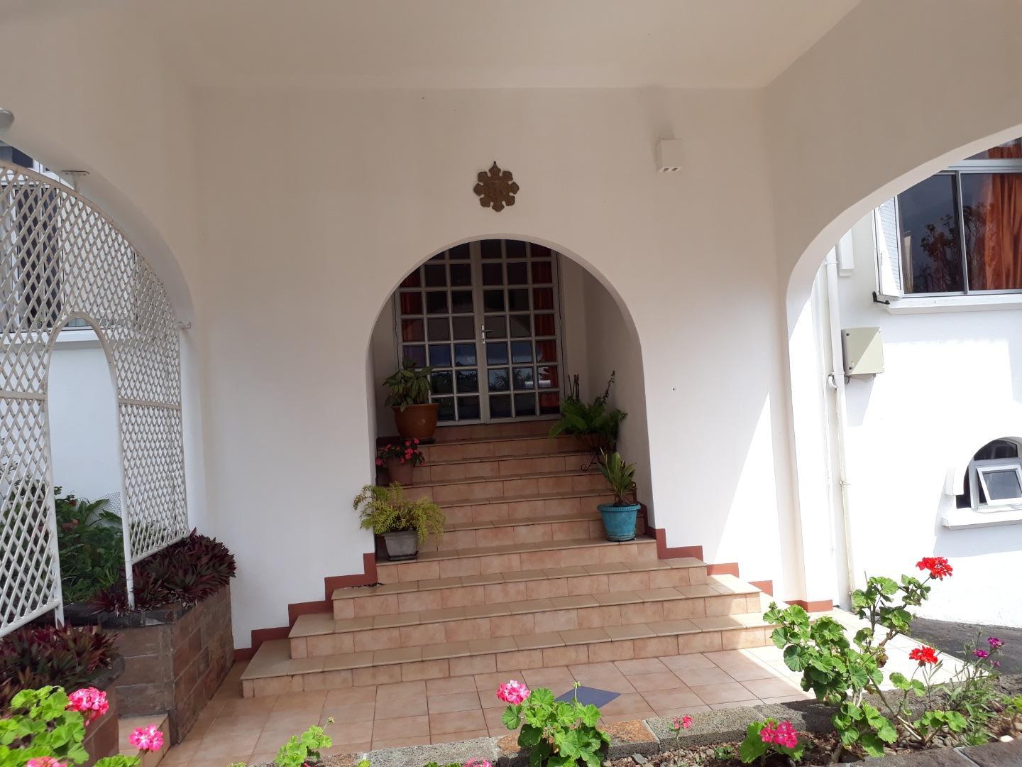 Villa de Luxe à Vendre avec Vue Mer Panoramique – Propriété d’Exception de 5 Chambres à l’Île Maurice