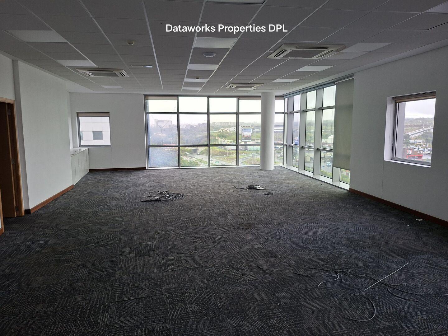 Bureau Premium à Louer à Cybercity, Ébène – 350 m² de Bureaux Entièrement Aménagés
