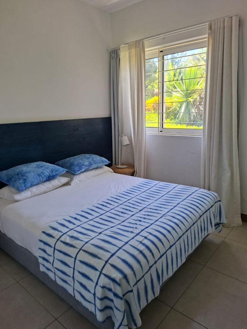 Appartement Pied dans l’Eau à Vendre à Pointe aux Canonniers, Île Maurice – 3 Chambres, Accès Direct à la Plage et Vue Mer