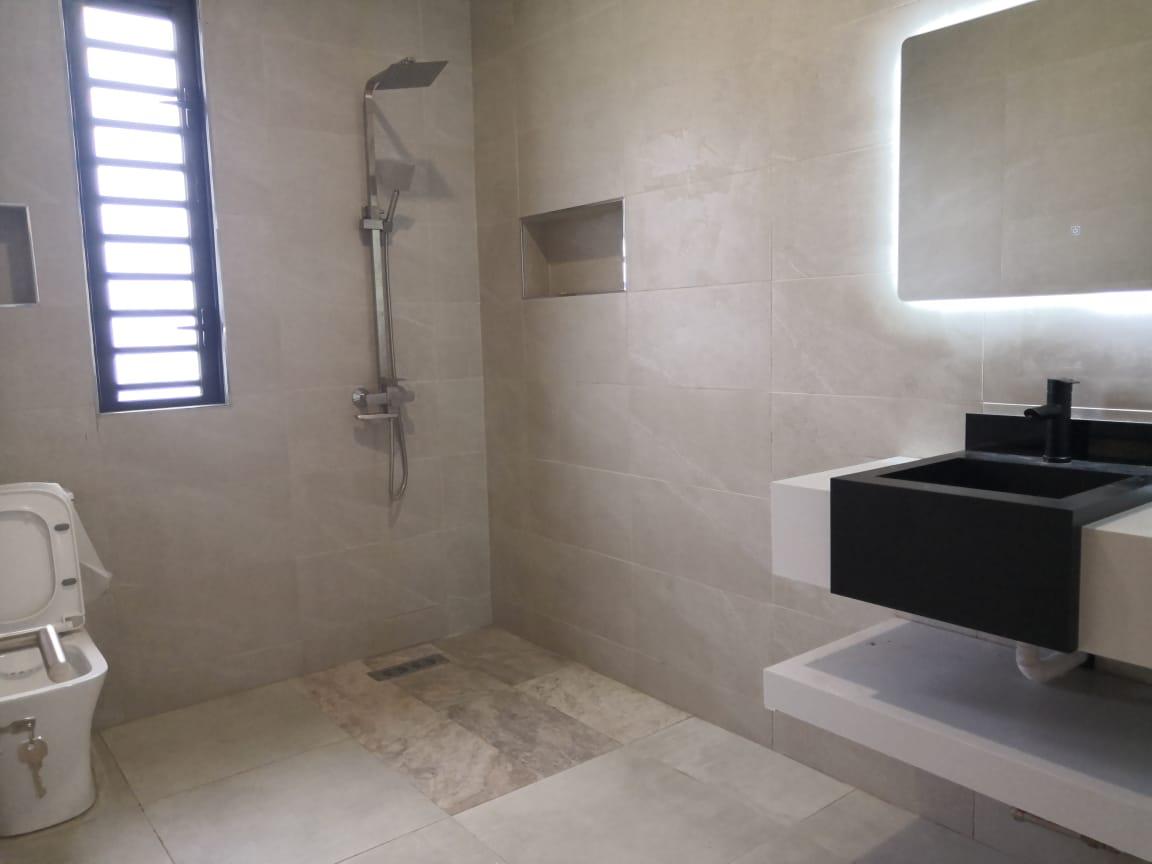 Villa neuve de 3 chambres à vendre à Albion – Proche de la plage