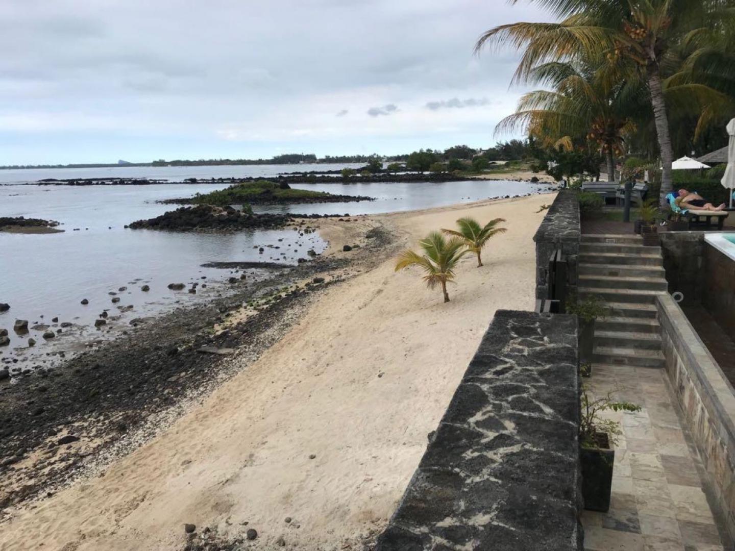 Penthouse en Bord de Mer à Louer à Trou aux Biches – Vie de Luxe Face à l’Océan