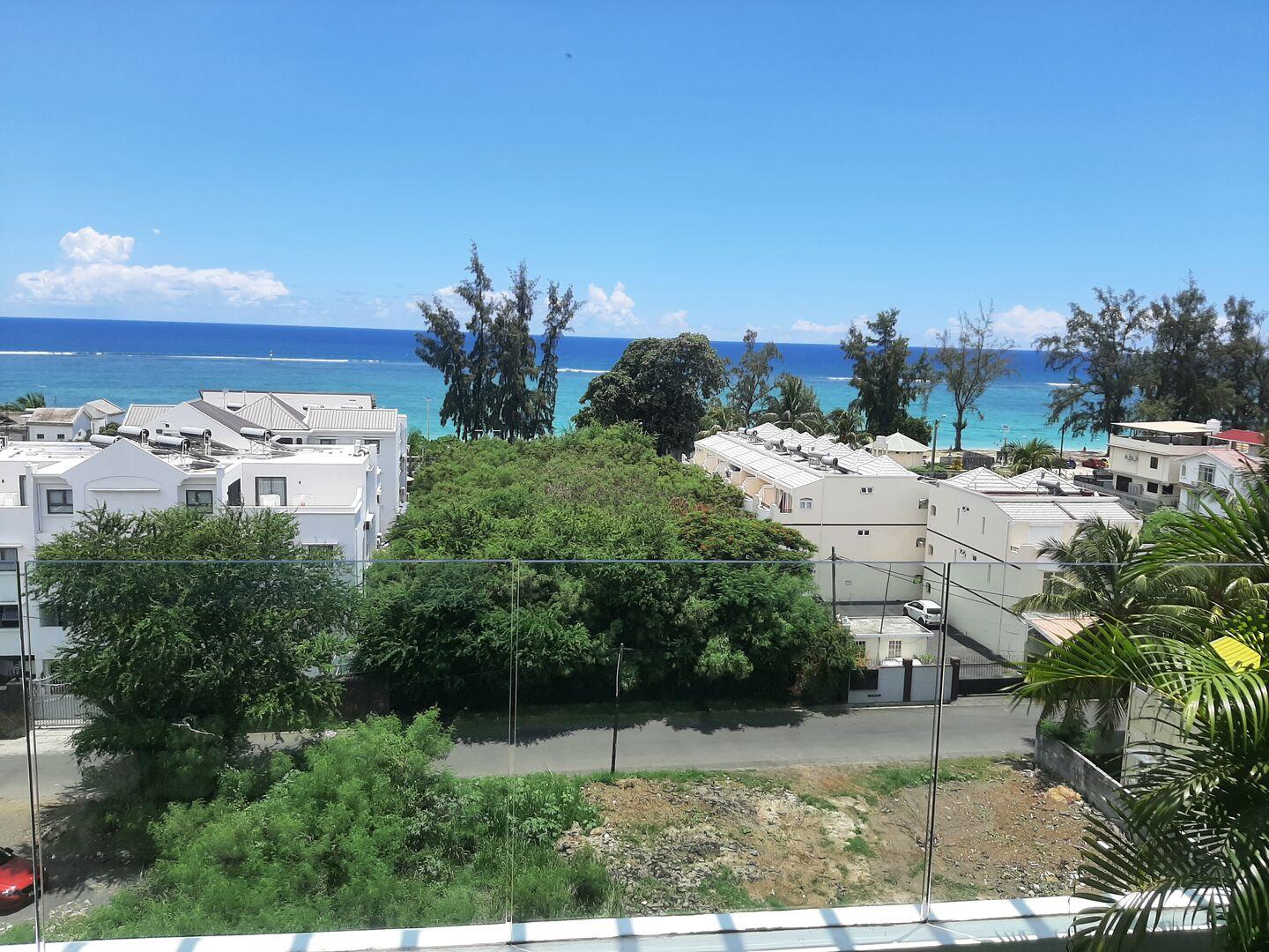 Penthouse de luxe de 3 chambres à vendre à Flic en Flac |Dataworks  Properties Mauritius