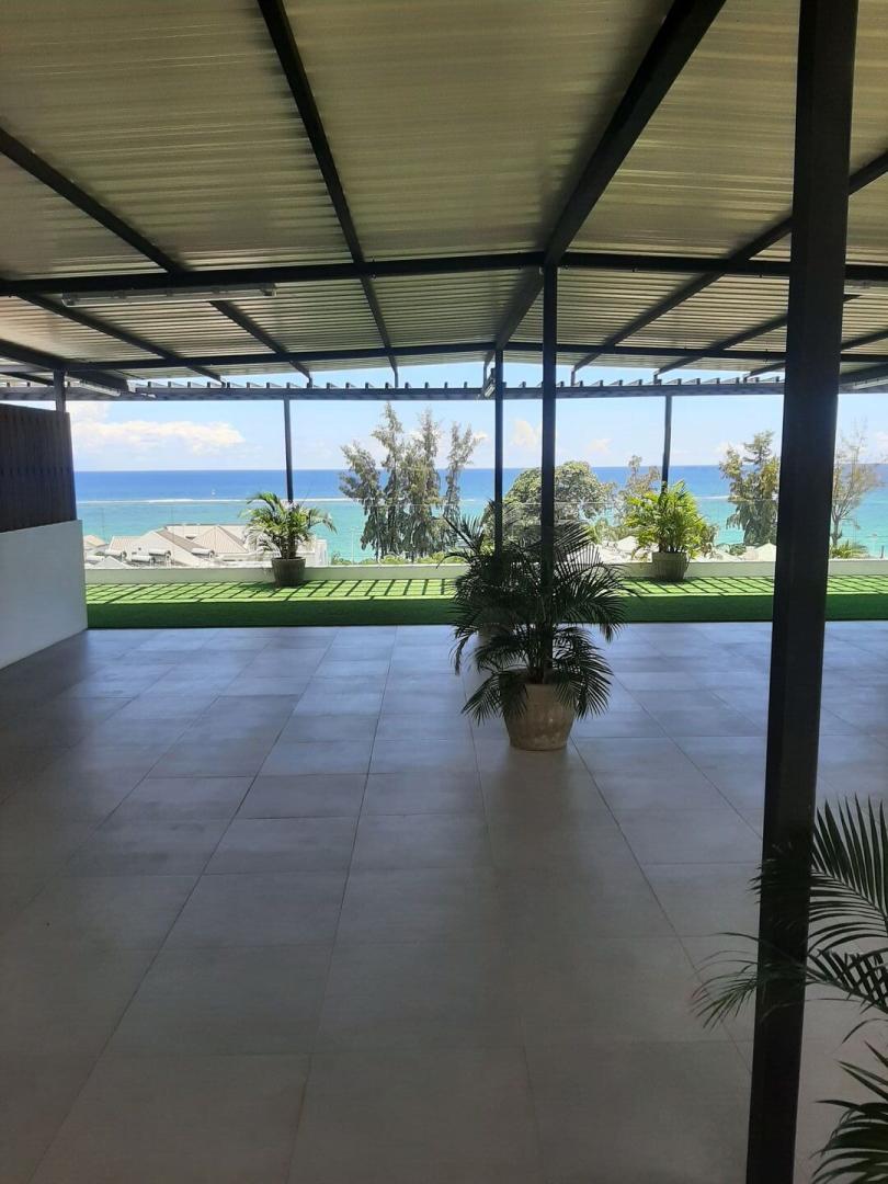 Penthouse de luxe de 3 chambres à vendre à Flic en Flac |Dataworks  Properties Mauritius