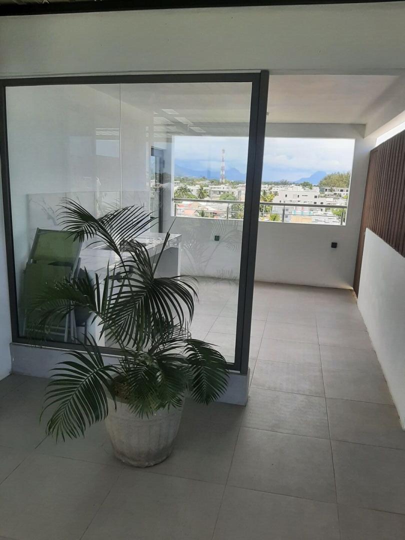 Penthouse de luxe de 3 chambres à vendre à Flic en Flac |Dataworks  Properties Mauritius