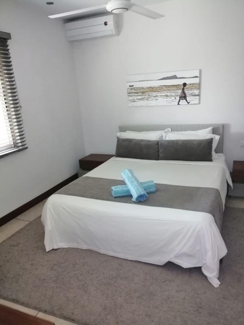 Appartement en Front de Mer à Vendre à Trou aux Biches, Île Maurice