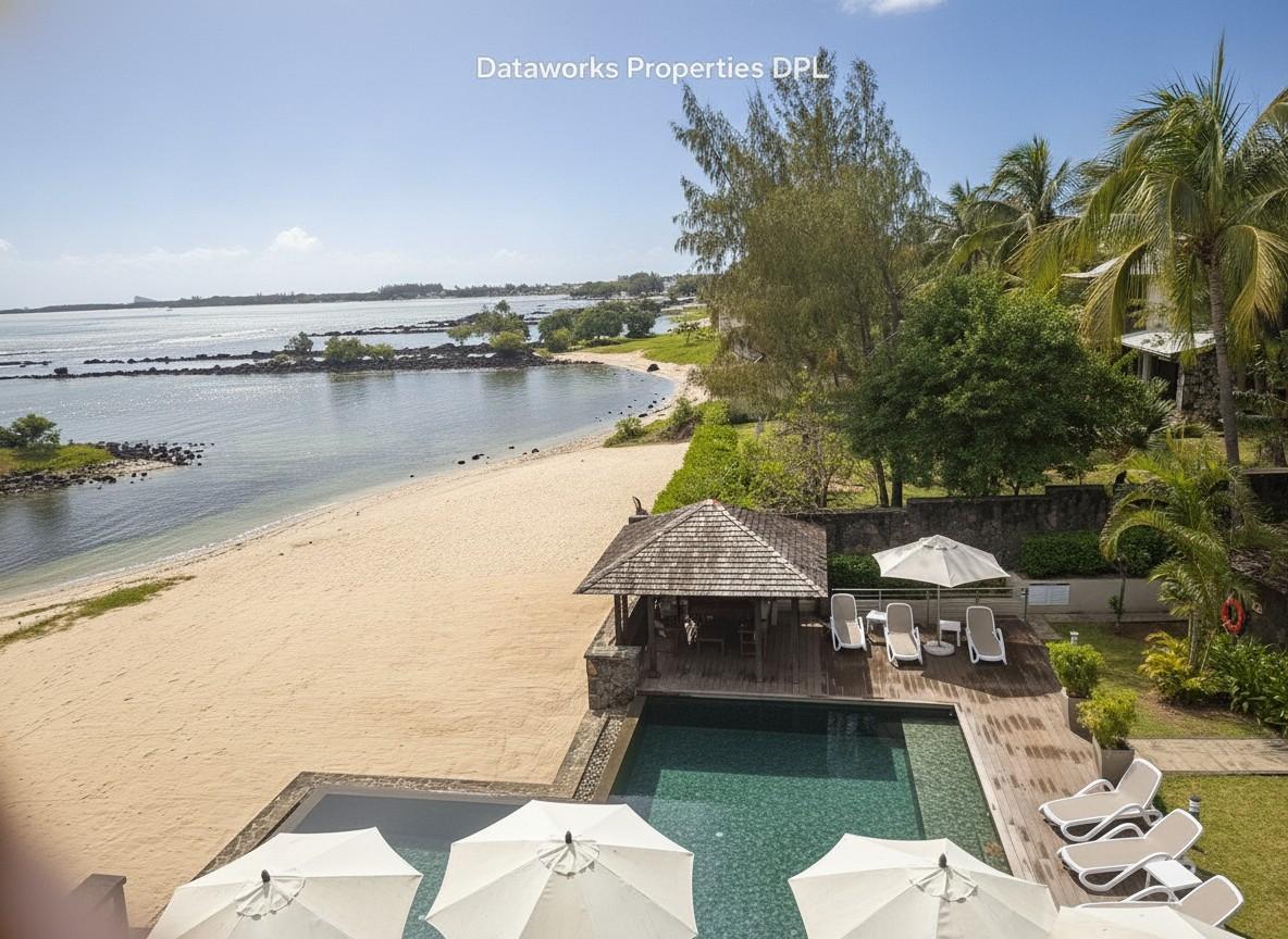 PENTHOUSE EN BORD DE MER À VENDRE — 3 CHAMBRES AVEC SALLE DE BAIN PRIVATIVE, VUE PANORAMIQUE SUR L'OCÉAN | ACCESSIBLE AUX ÉTRANGERS