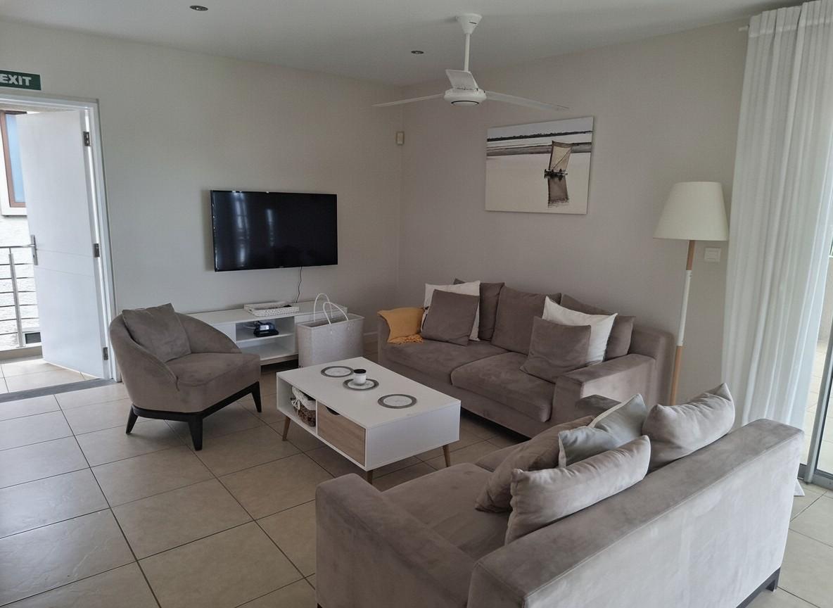 PENTHOUSE EN BORD DE MER À VENDRE — 3 CHAMBRES AVEC SALLE DE BAIN PRIVATIVE, VUE PANORAMIQUE SUR L'OCÉAN | ACCESSIBLE AUX ÉTRANGERS