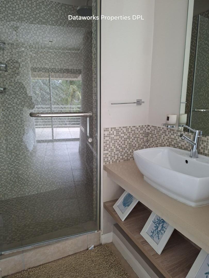 PENTHOUSE EN BORD DE MER À VENDRE — 3 CHAMBRES AVEC SALLE DE BAIN PRIVATIVE, VUE PANORAMIQUE SUR L'OCÉAN | ACCESSIBLE AUX ÉTRANGERS
