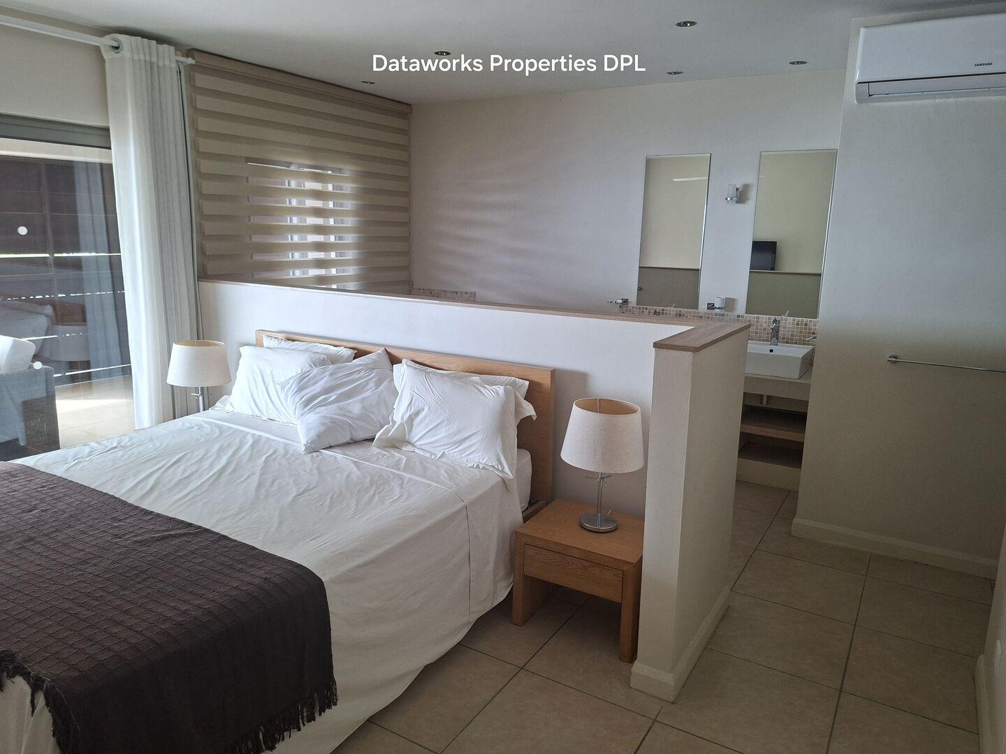 PENTHOUSE EN BORD DE MER À VENDRE — 3 CHAMBRES AVEC SALLE DE BAIN PRIVATIVE, VUE PANORAMIQUE SUR L'OCÉAN | ACCESSIBLE AUX ÉTRANGERS