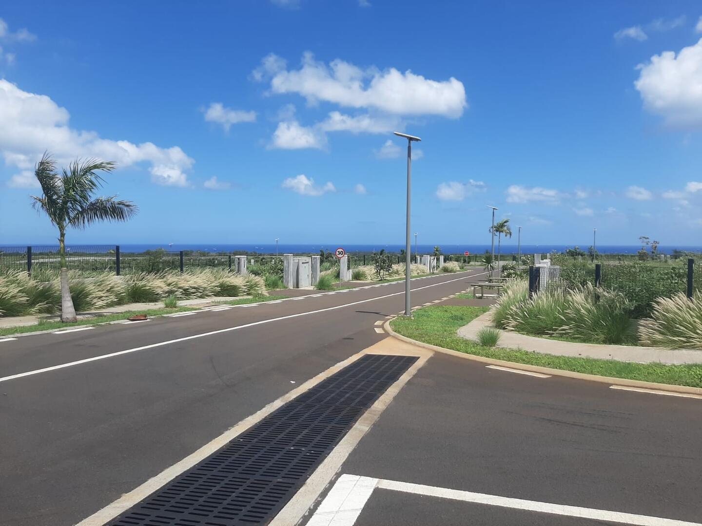 Terrain Résidentiel de 832 m² à Vendre à Magenta Parkside, Flic en Flac